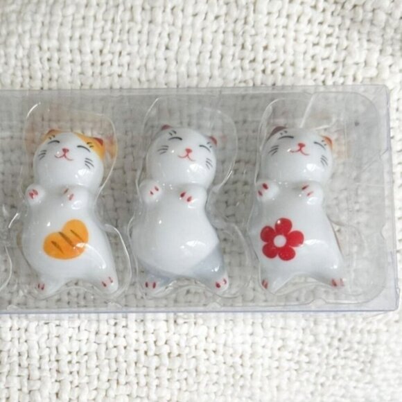 Japanese chopstick holders, ceramic cats, A set of 5,  never been used - Picture 7 of 8